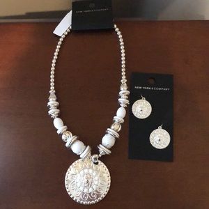 NY&C Necklace and Earring Set